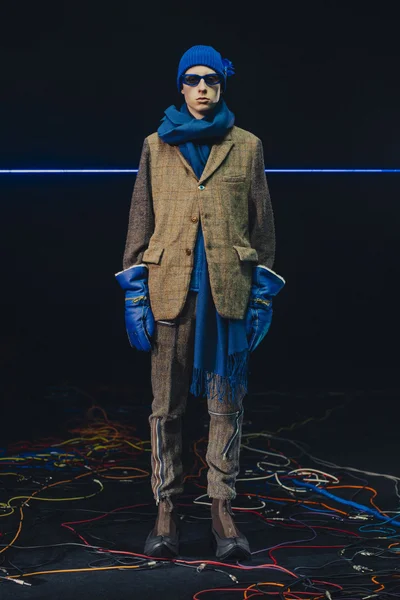 Look 39